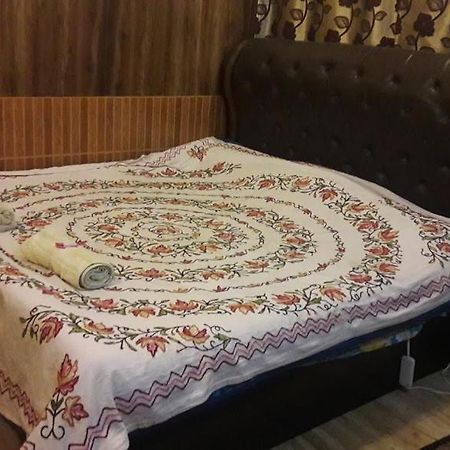 Blooming Dale Hotel Srīnagar المظهر الخارجي الصورة