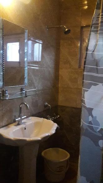 Blooming Dale Hotel Srīnagar المظهر الخارجي الصورة