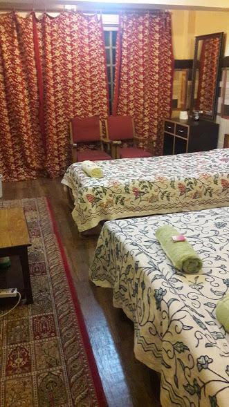 Blooming Dale Hotel Srīnagar المظهر الخارجي الصورة